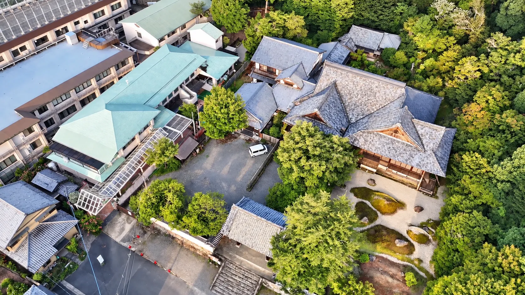 260822実相院／石座神社